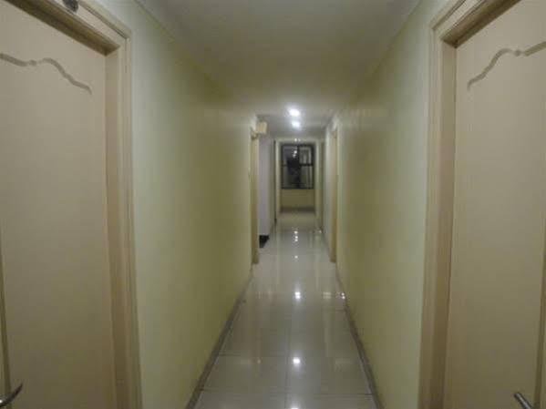 Oyo Hotel Lakshmi Paradise Visakhapatnam Esterno foto