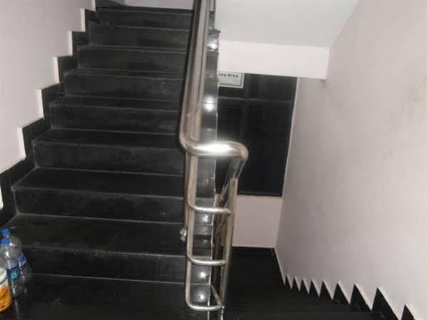 Oyo Hotel Lakshmi Paradise Visakhapatnam Esterno foto