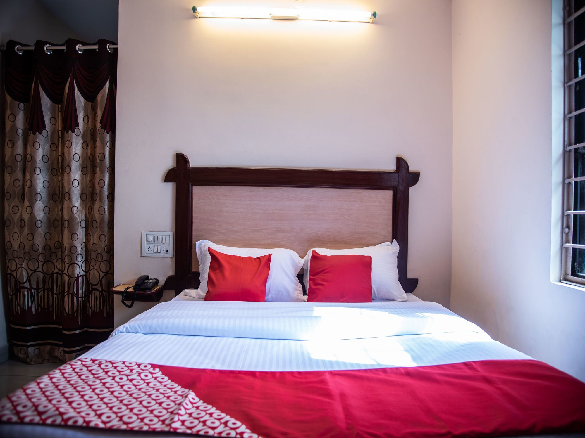 Oyo Hotel Lakshmi Paradise Visakhapatnam Esterno foto
