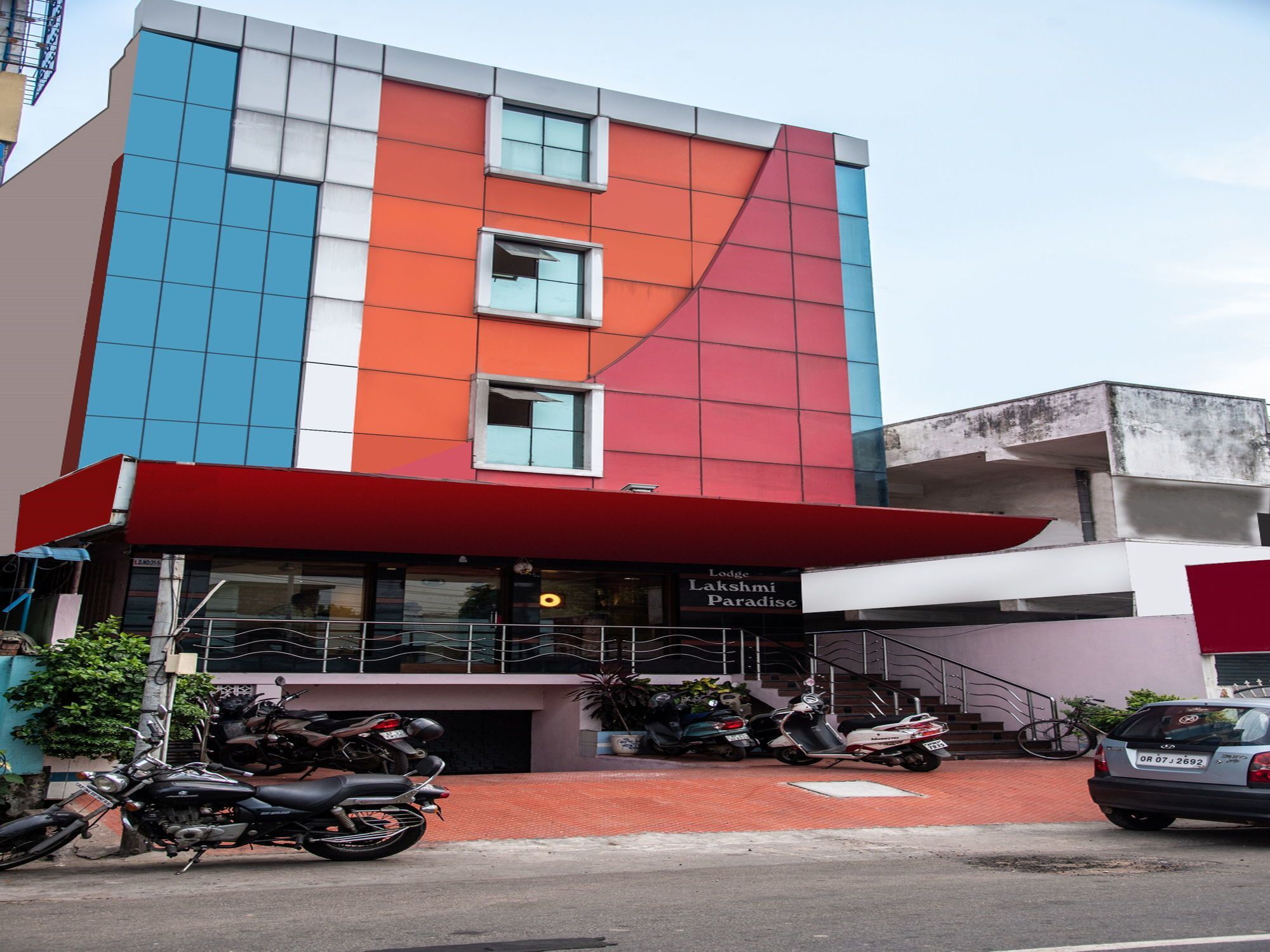 Oyo Hotel Lakshmi Paradise Visakhapatnam Esterno foto